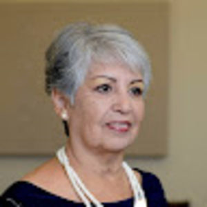 Meet your Posher, Lola